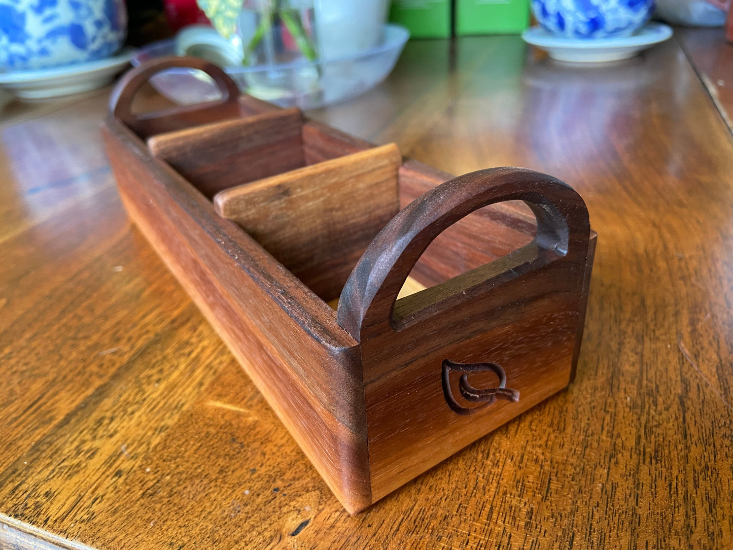 Hand-made Walnut Tea Caddy - Custom Tea Leaf Engraving