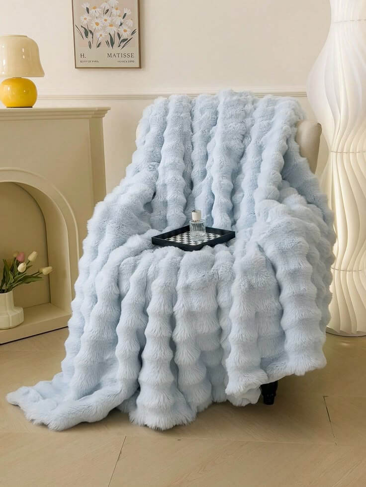Polyester Rabbit Velvet Blanket